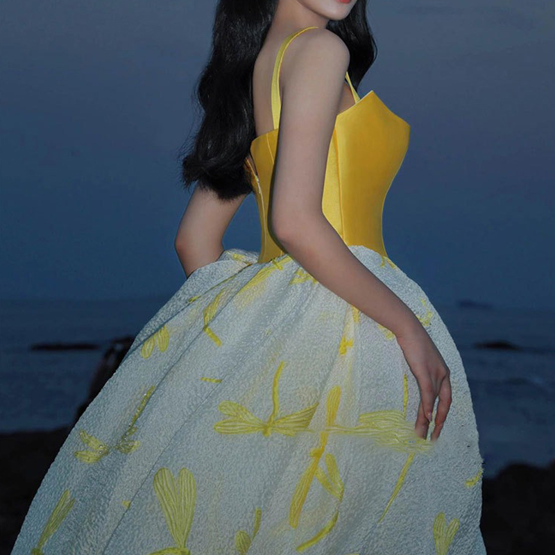 Zarif Sarı Saten Üstlü Düğün D - Embroidery Yellow Dress incelemesi ve fiyatı